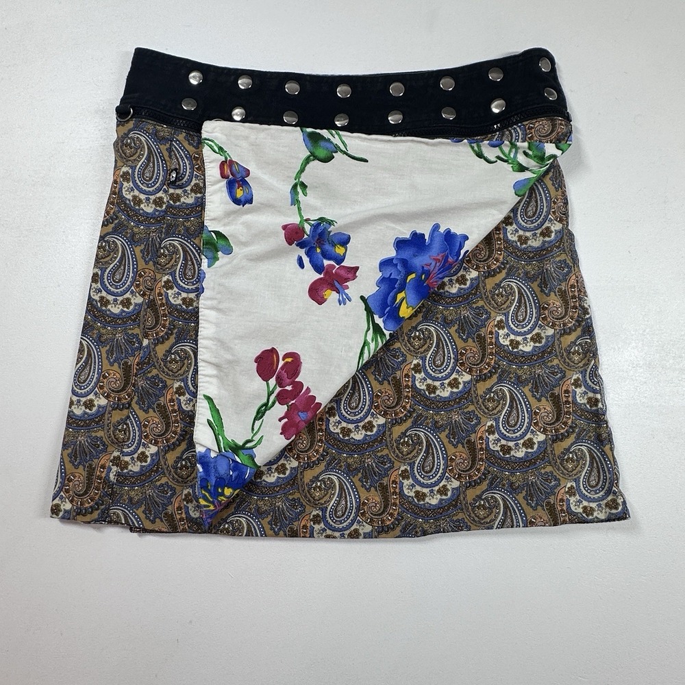 Zand Amsterdam Women's One Size Reversible Paisley Floral Wrap Skirt